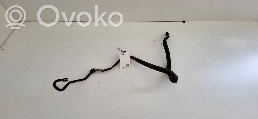 Audi A4 S4 B8 8K Ohjaustehostimen letkusto 