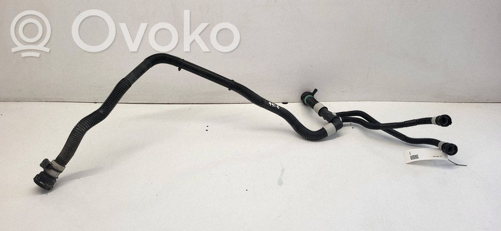 Tesla Model Y Węże/rury chłodzące silnik samochodu elektrycznego 