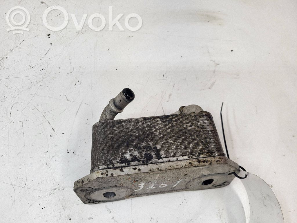 Volvo V60 Öljynsuodattimen kannake