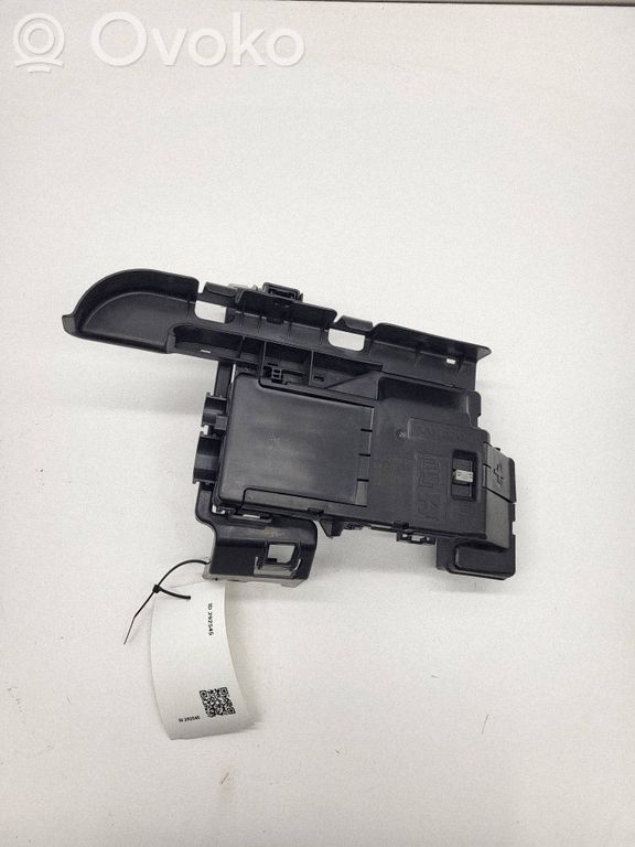 Volvo S90, V90 Cableado positivo 