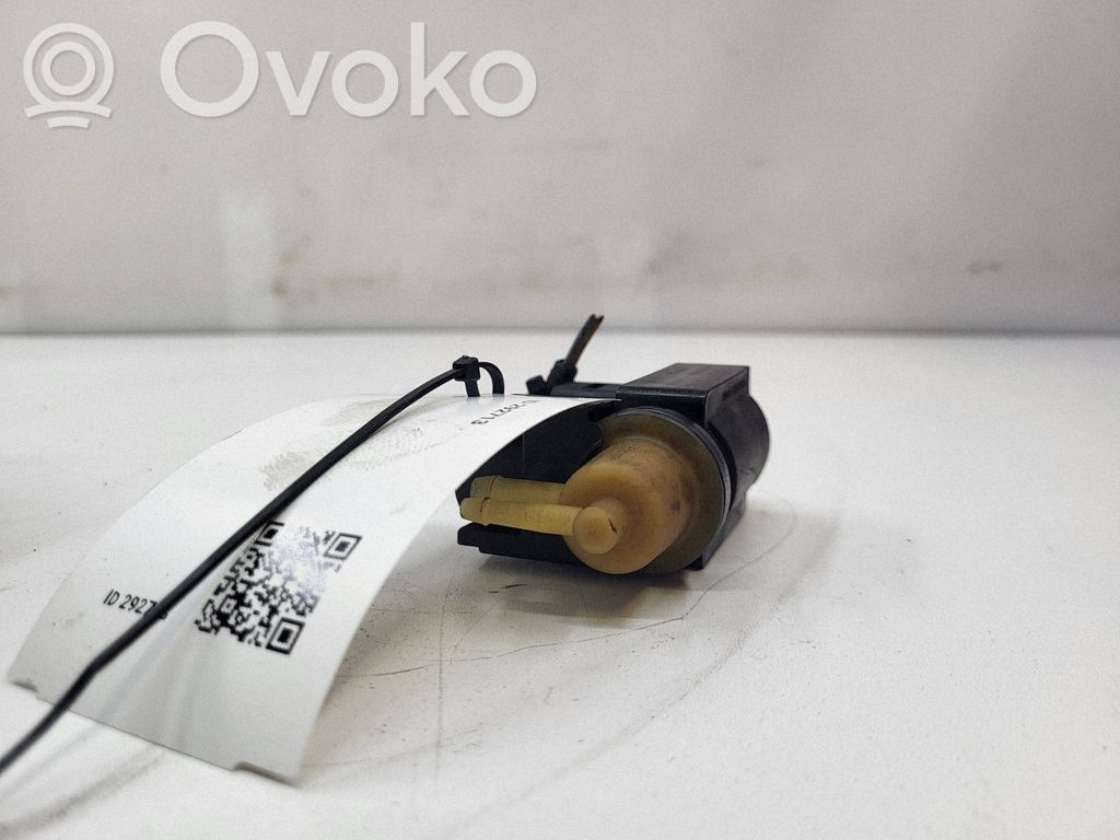 Volvo V60 Turbolader Druckwandler Magnetventil 