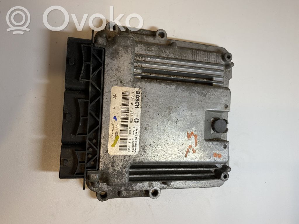 Renault Master III Engine control unit/module 