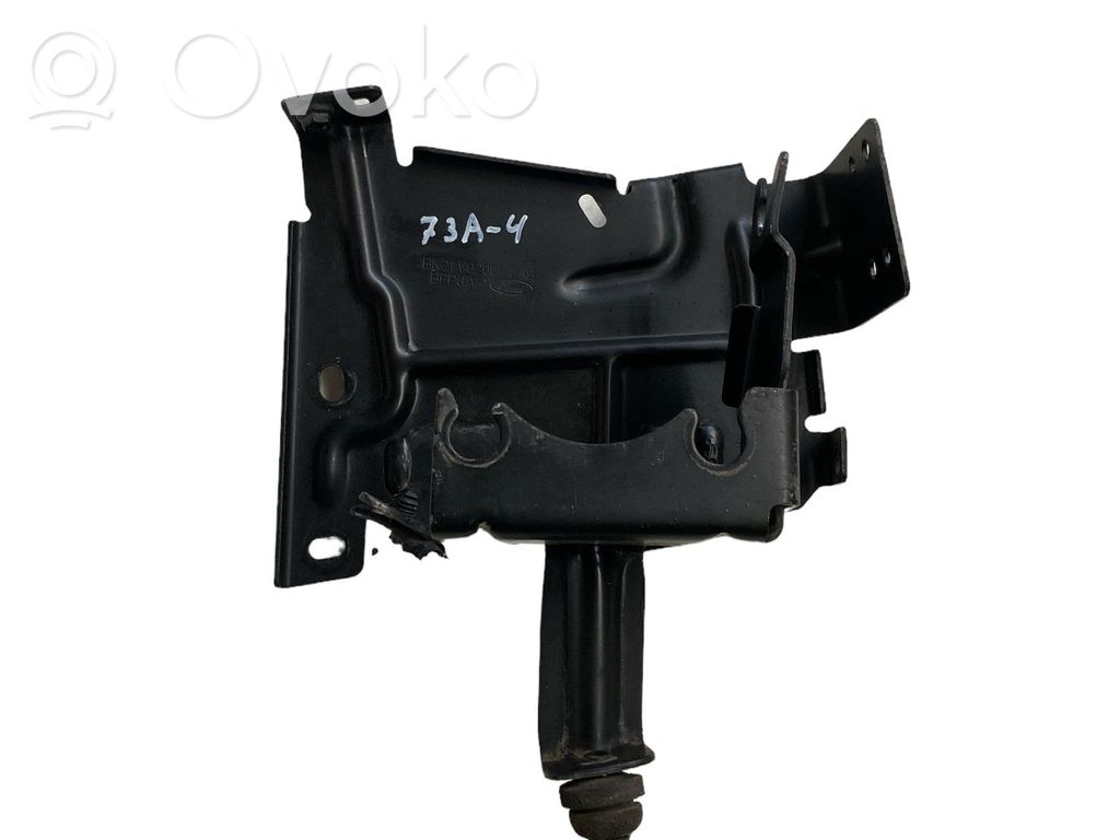 ABS-pumpun kiinnike   BK21V020C74AB