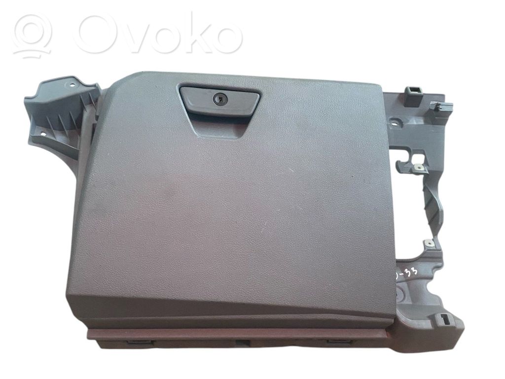 Glove box set   BK31V06010AE