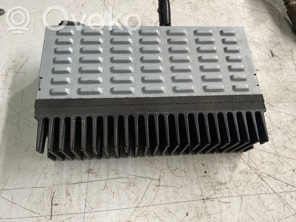 Lexus RX 330 - 350 - 400H Wzmacniacz audio 