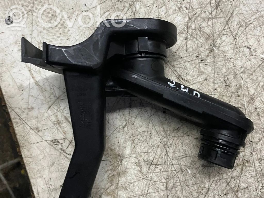 Ford Transit Öljyntäyttöputki 