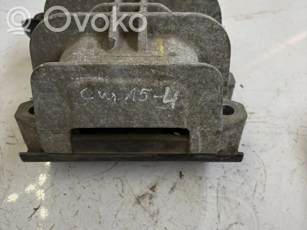 Gearbox mount   GK217M124AD