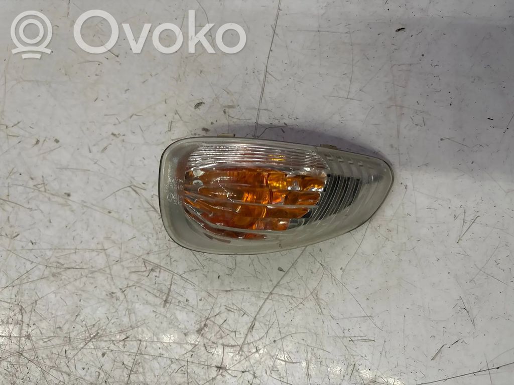 Renault Master III Mirror indicator light 
