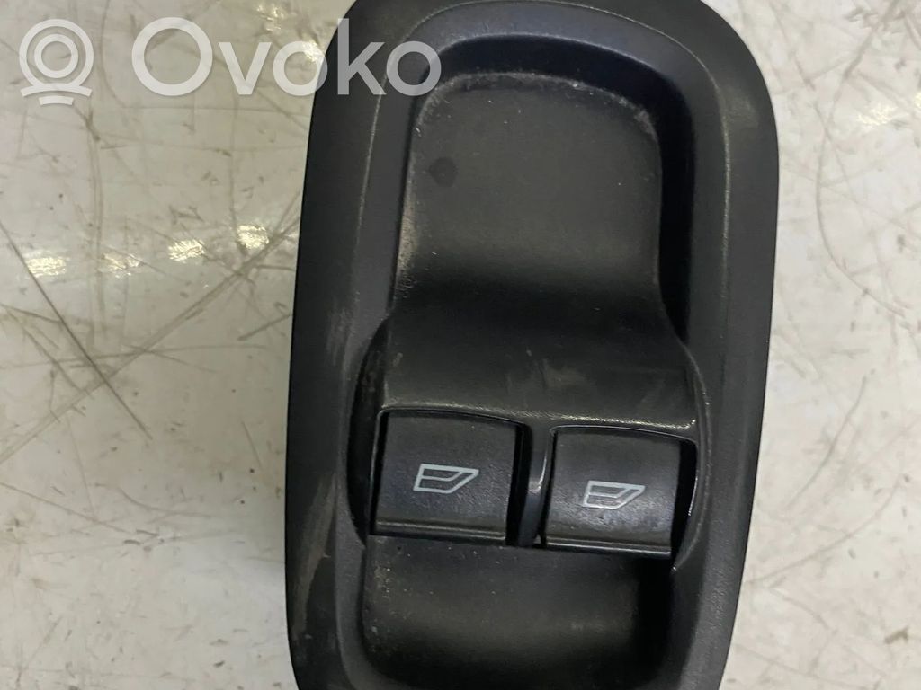 Electric window control switch   GK2T14A132CA