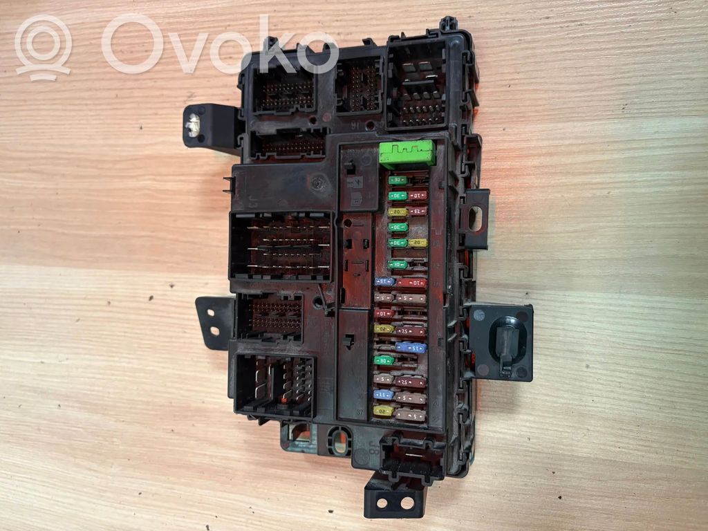 Ford Transit VII Módulo de fusible 