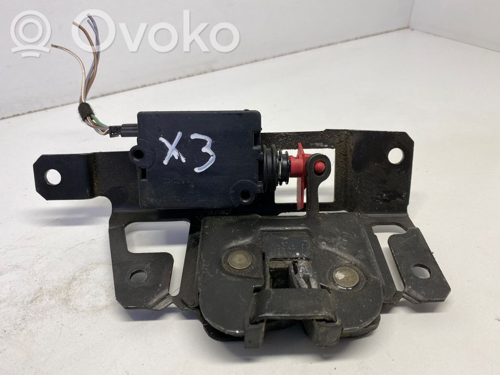 BMW X3 E83 Tailgate/trunk/boot lock/catch/latch 