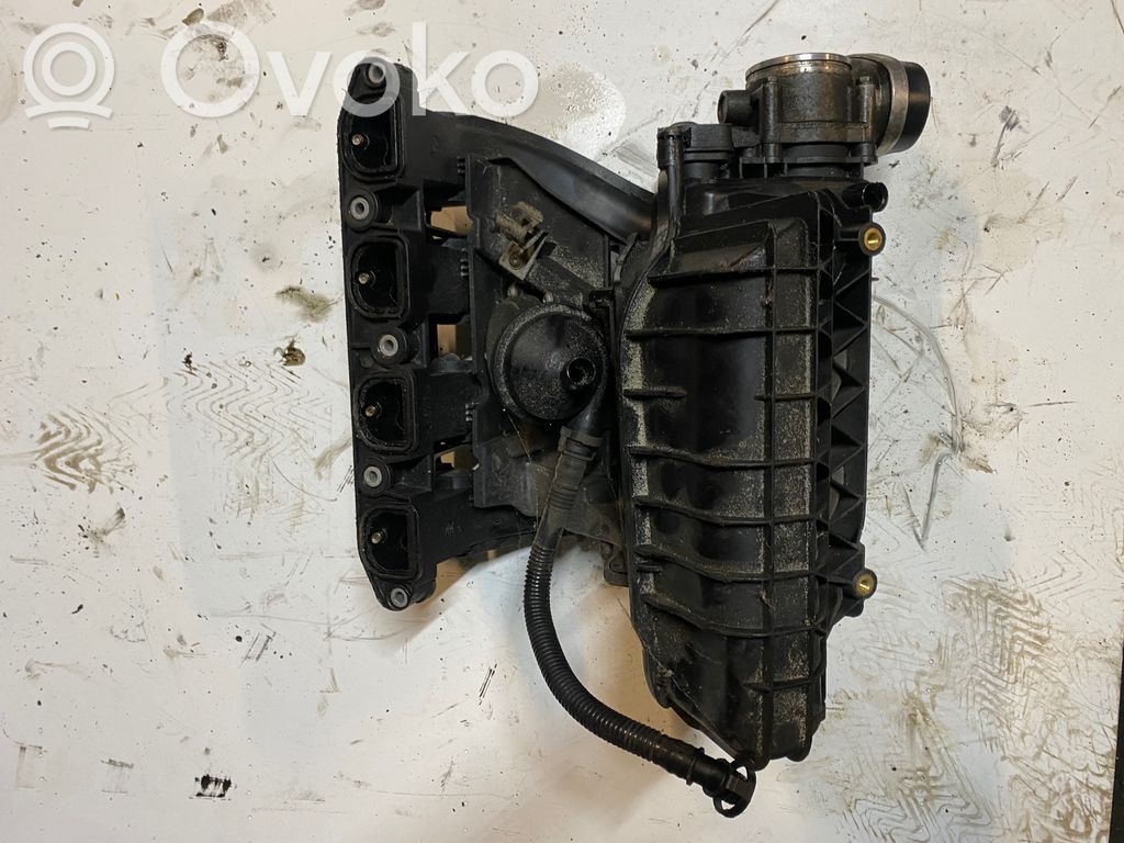 Drosselklappenventil   1439224,ISIURBIMOKOLEKTORIUS105KW