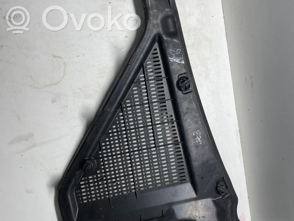 BMW X5 E70 Cabin air micro filter cap 