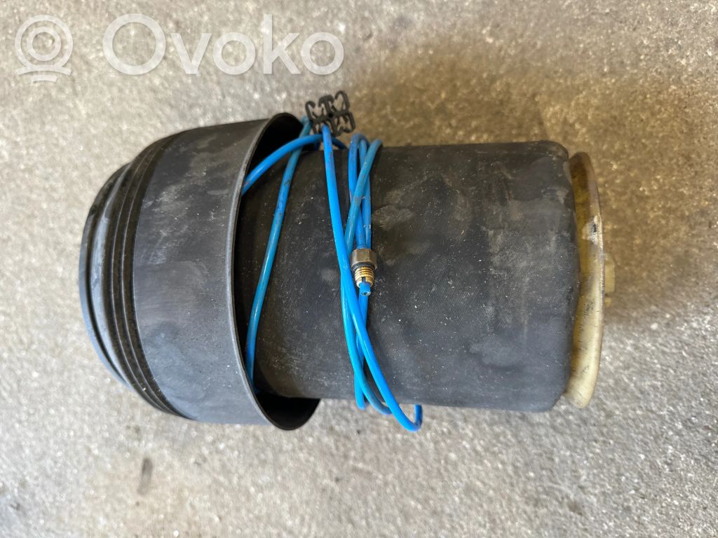 BMW X5 E70 Poduszka / Miech tylnego zawieszenia pneumatycznego 