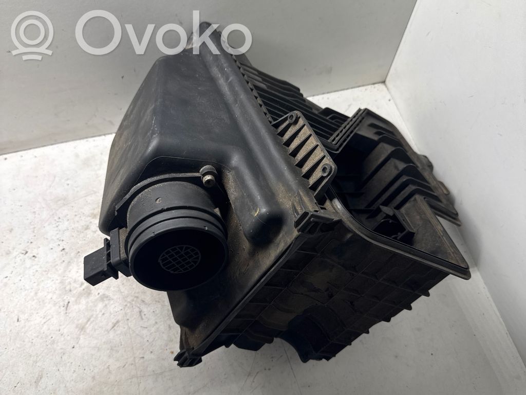 BMW 7 E65 E66 Luftfilterkasten 