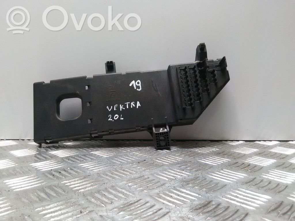Fuse module   24443147,518777016