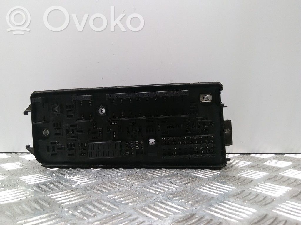 Opel Vectra C Fuse module 