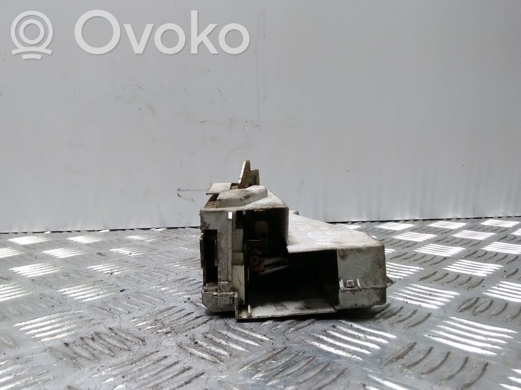 Front door lock