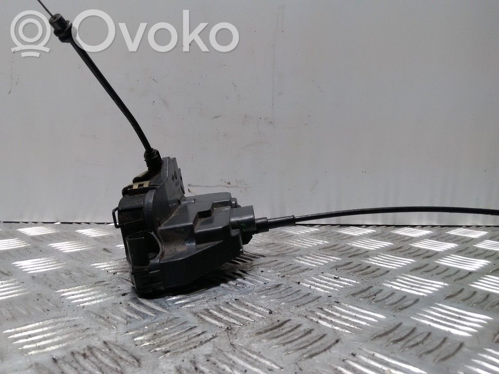 Citroen C2 Priekšpusē slēdzene 