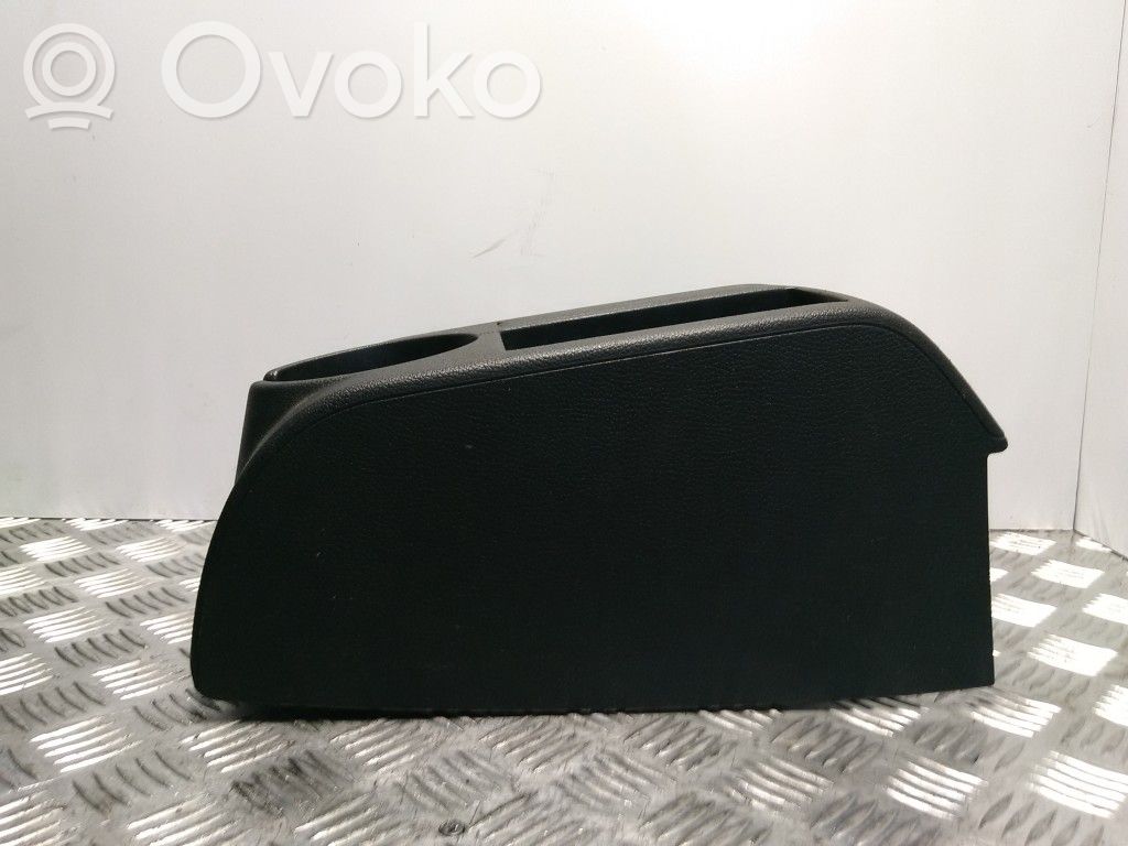 Volkswagen Golf VI Tunel środkowy 