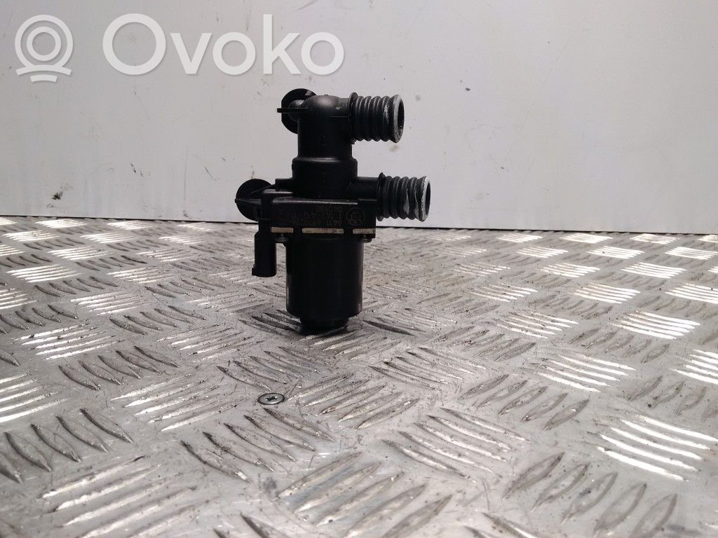 BMW 5 E60 E61 Pompa cyrkulacji / obiegu wody 