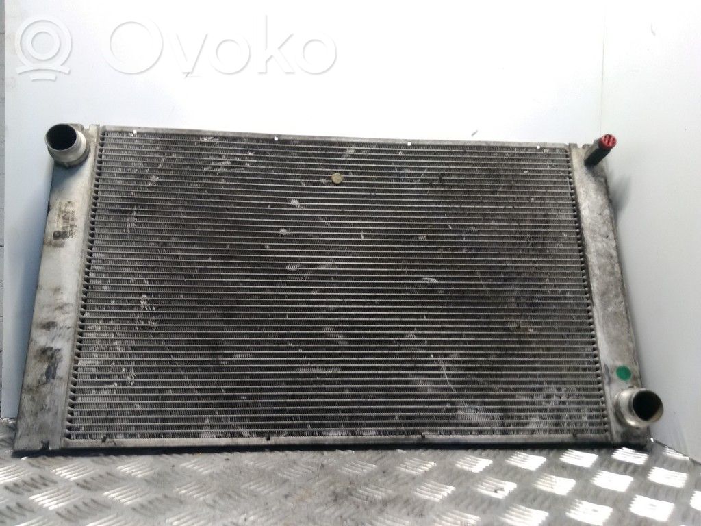 BMW 5 E60 E61 Wasserkühler 
