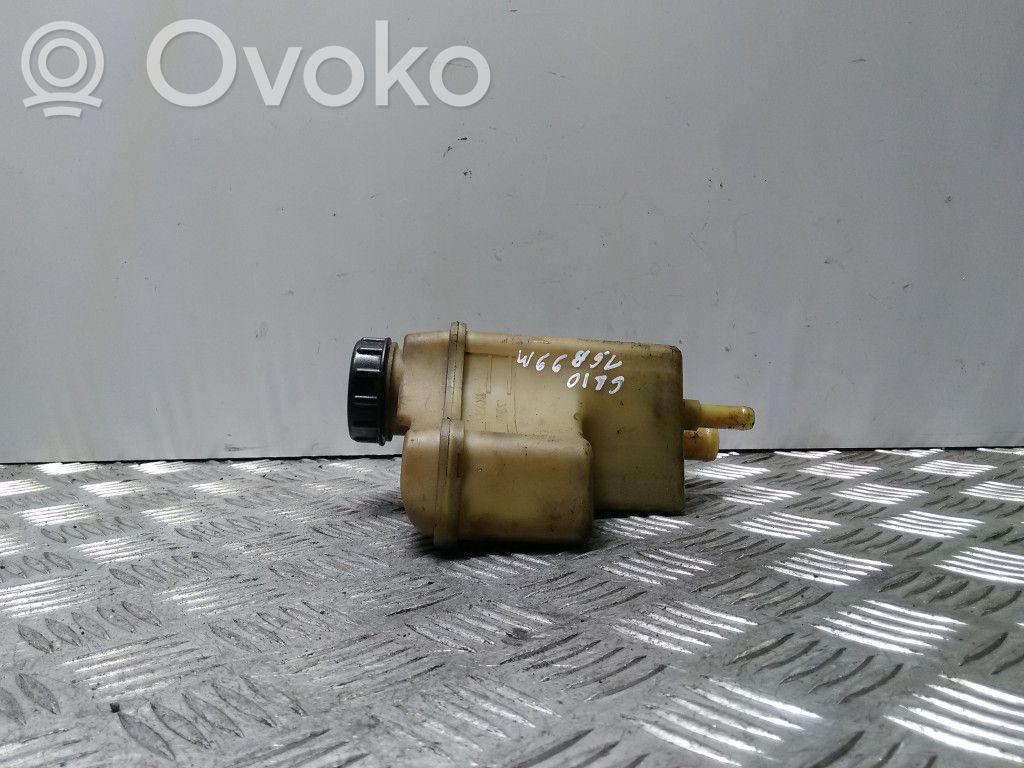 Renault Clio II Ohjaustehostimen nestesäiliö 