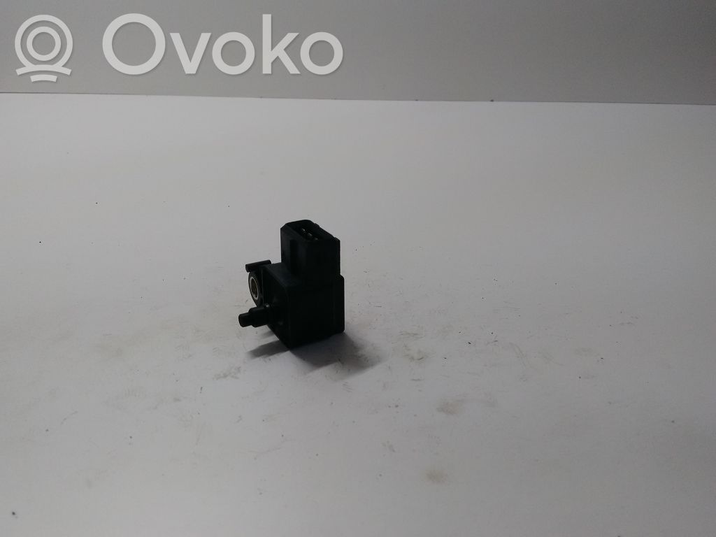 Air pressure sensor   2246977