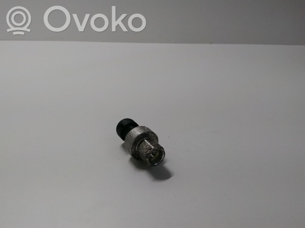 Opel Astra H Air conditioning (A/C) pressure sensor 