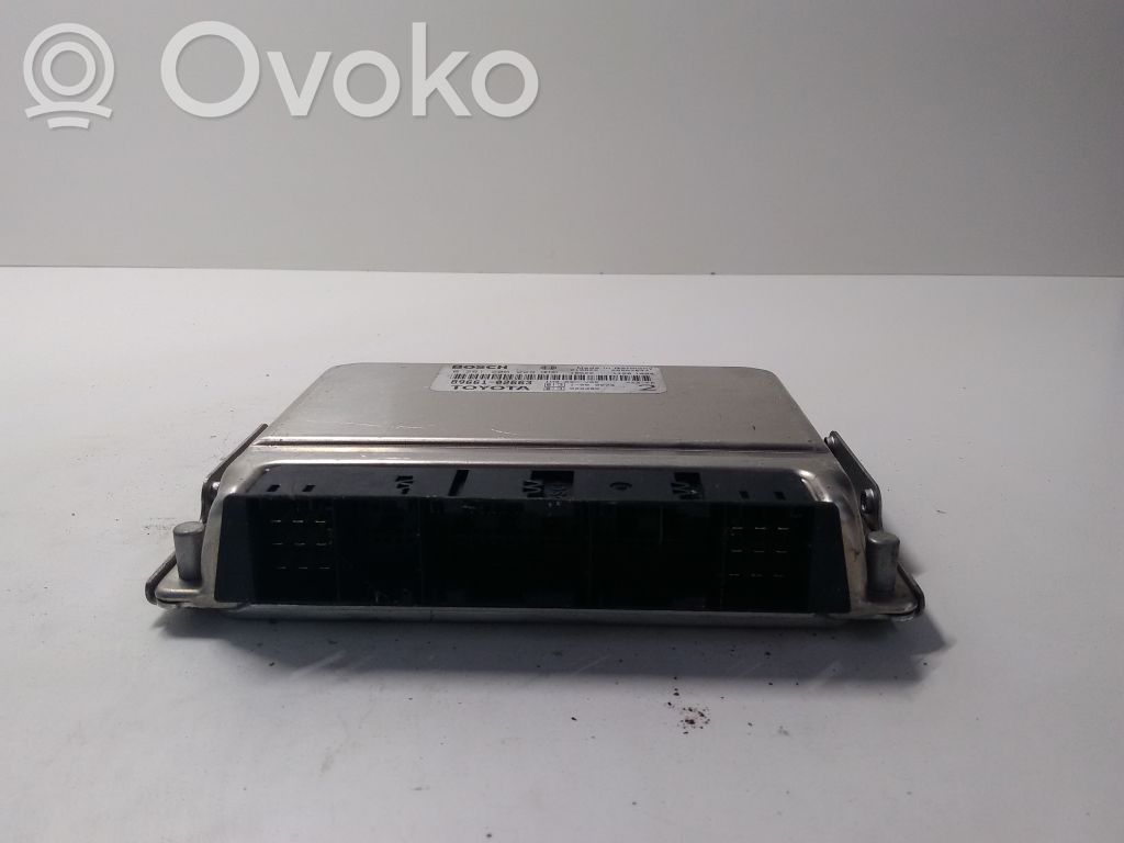Toyota Corolla E120 E130 Engine control unit/module 