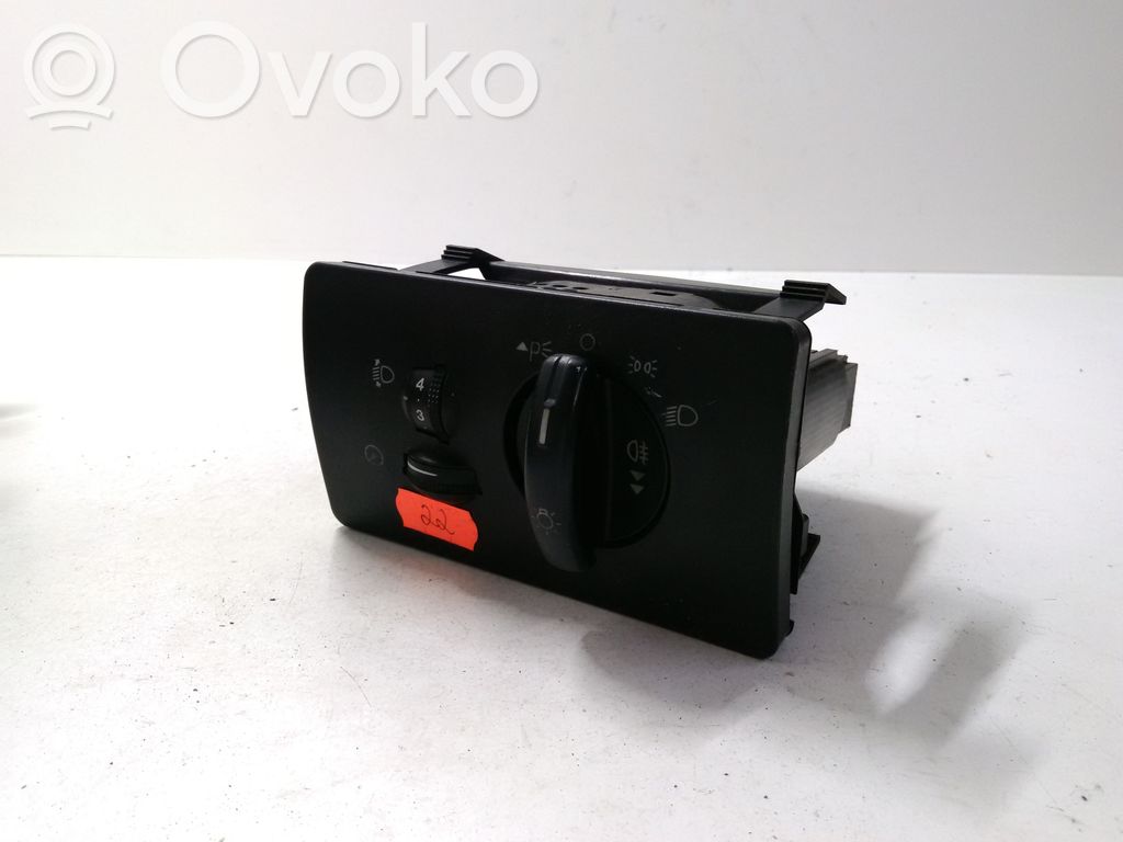 Ford Mondeo Mk III Light switch 