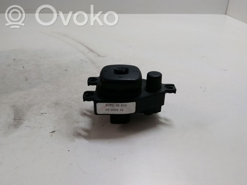 Mazda 3 I Interruptor del espejo lateral 