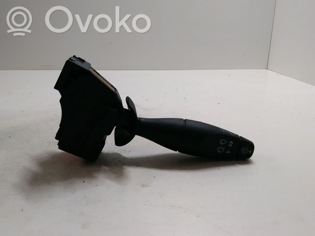 Ford Focus Wiper control stalk 