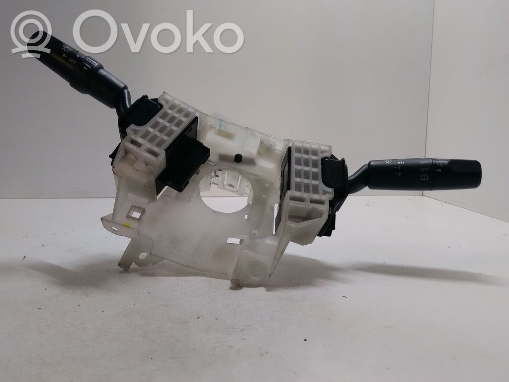 Mazda 3 I Wiper turn signal indicator stalk/switch 