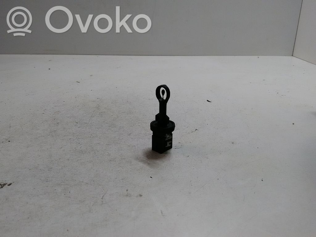 Audi A4 S4 B6 8E 8H Interior temperature sensor 