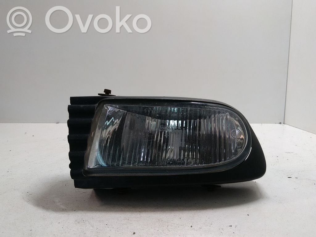 Renault Laguna I Miglas lukturis priekšā 