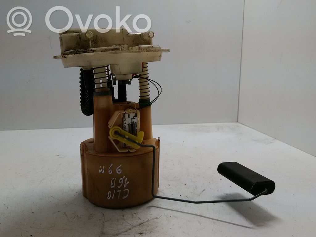 Renault Clio II Bomba interna de combustible 