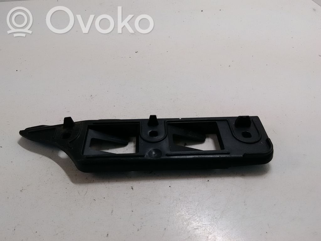 Volkswagen Golf V Front bumper mounting bracket 