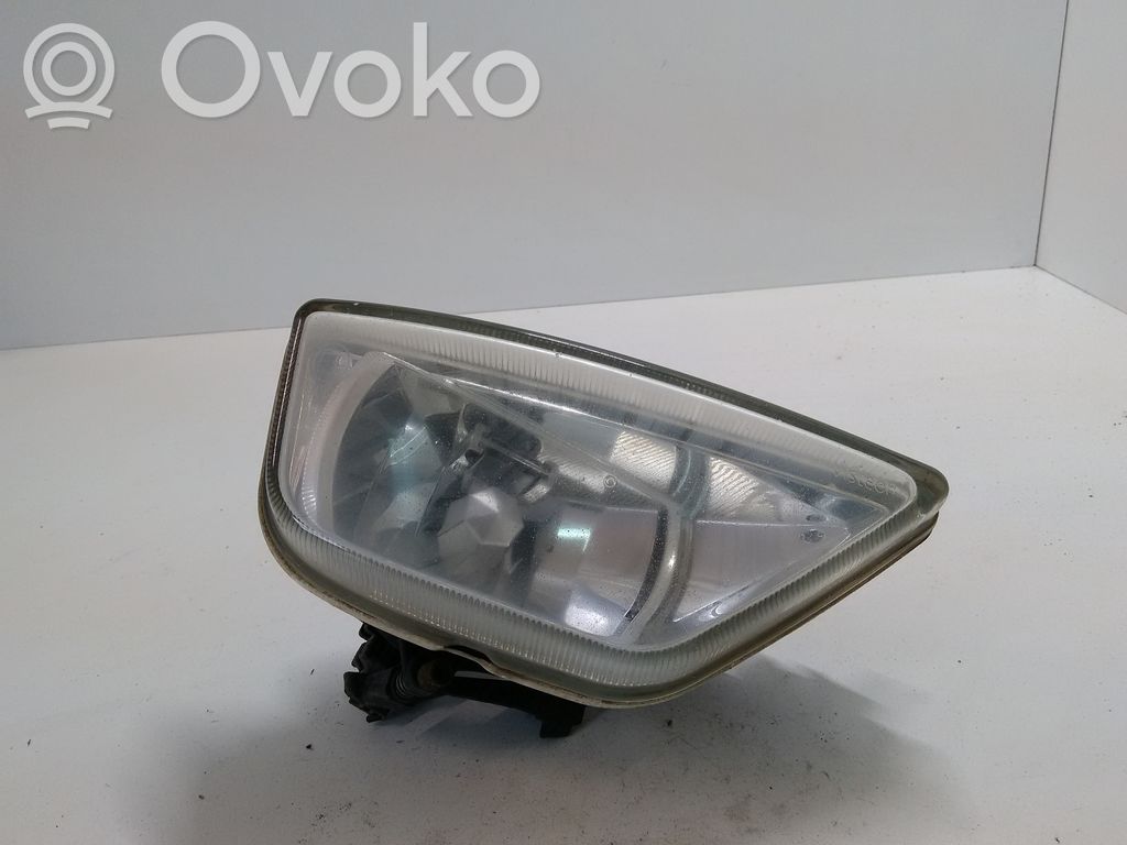 Ford Focus Miglas lukturis priekšā 