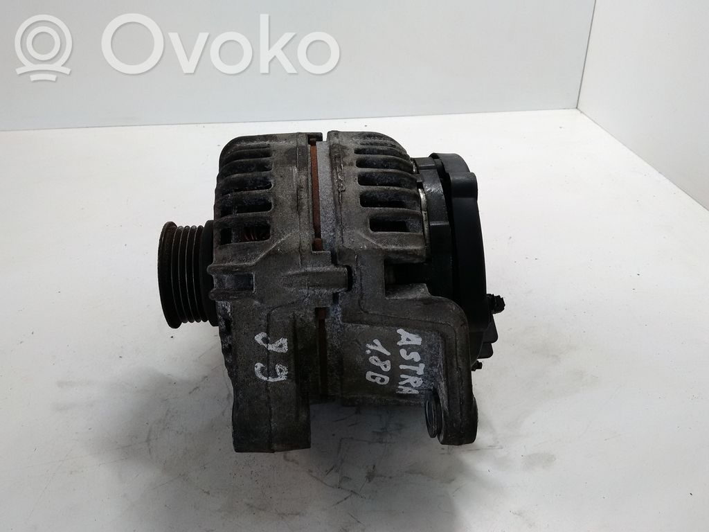 Opel Astra H Ģenerators 
