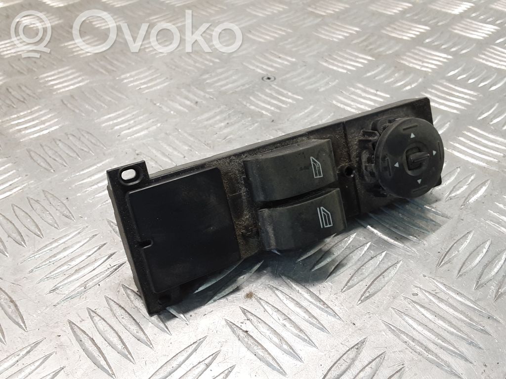 Ford Focus C-MAX Electric window control switch 