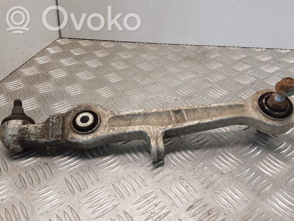 Audi A4 S4 B7 8E 8H Svira 