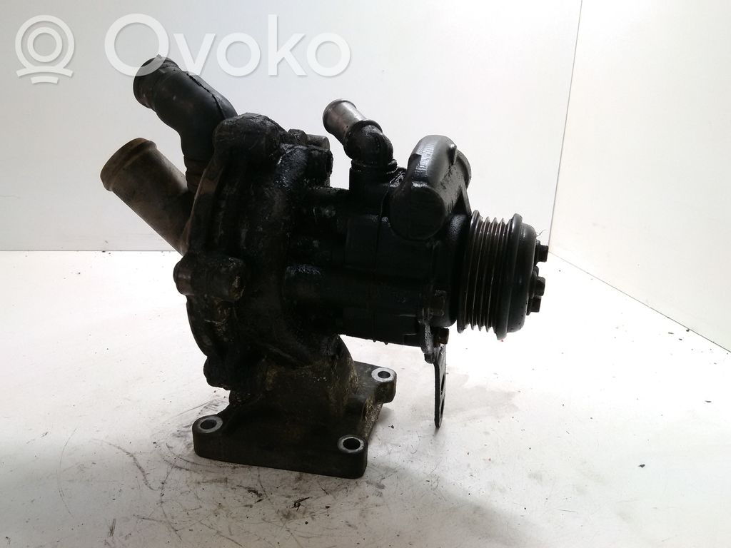 Ford Mondeo Mk III Power steering pump 