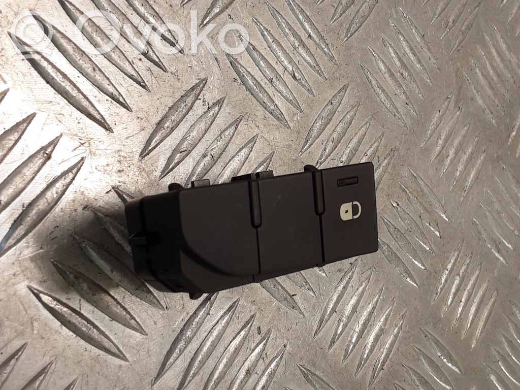 Citroen C5 Central locking switch button 