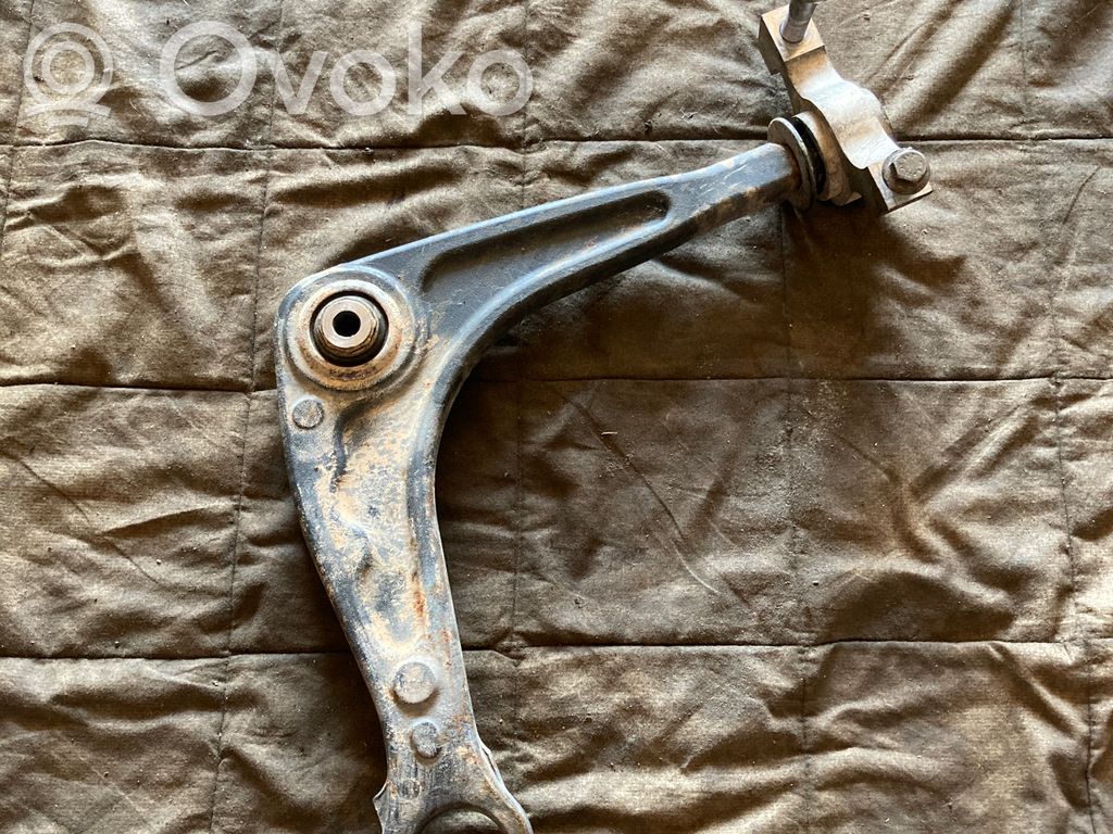 Citroen C5 Front lower control arm/wishbone 