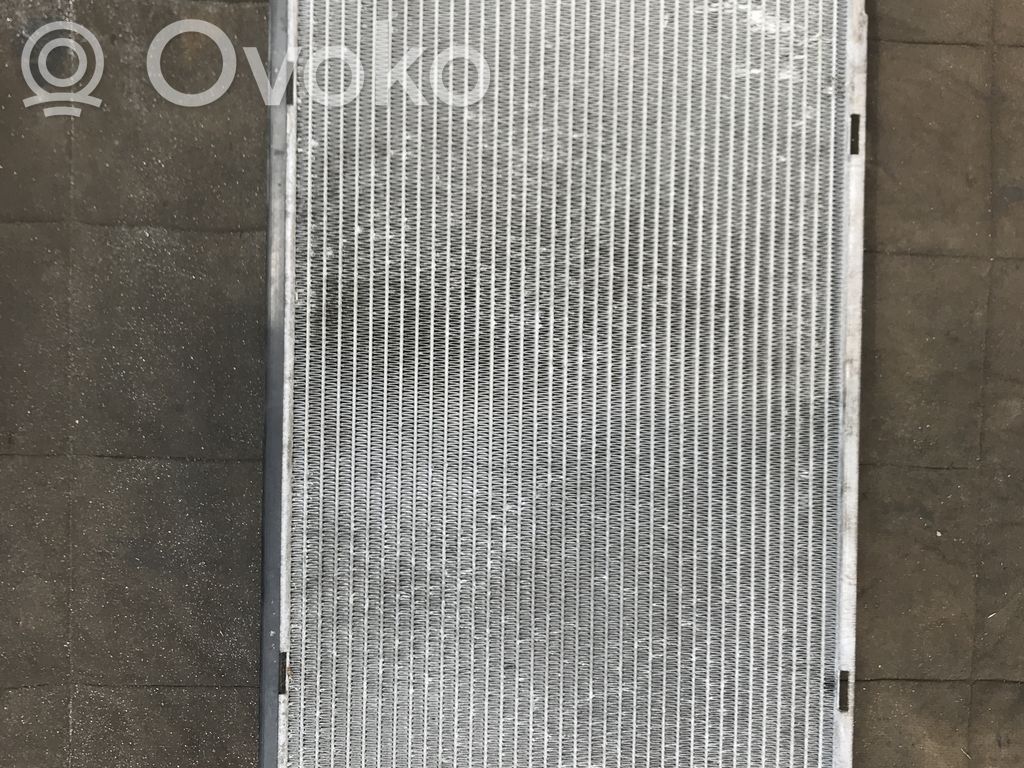 BMW 1 E81 E87 Coolant radiator 