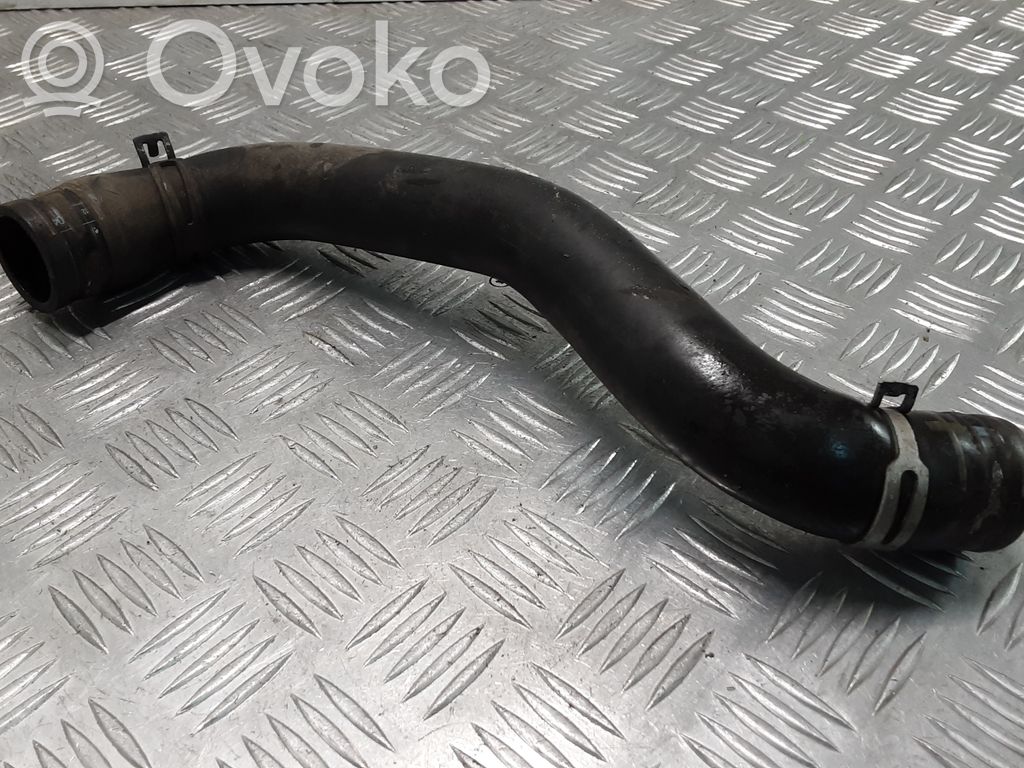 Engine coolant pipe/hose