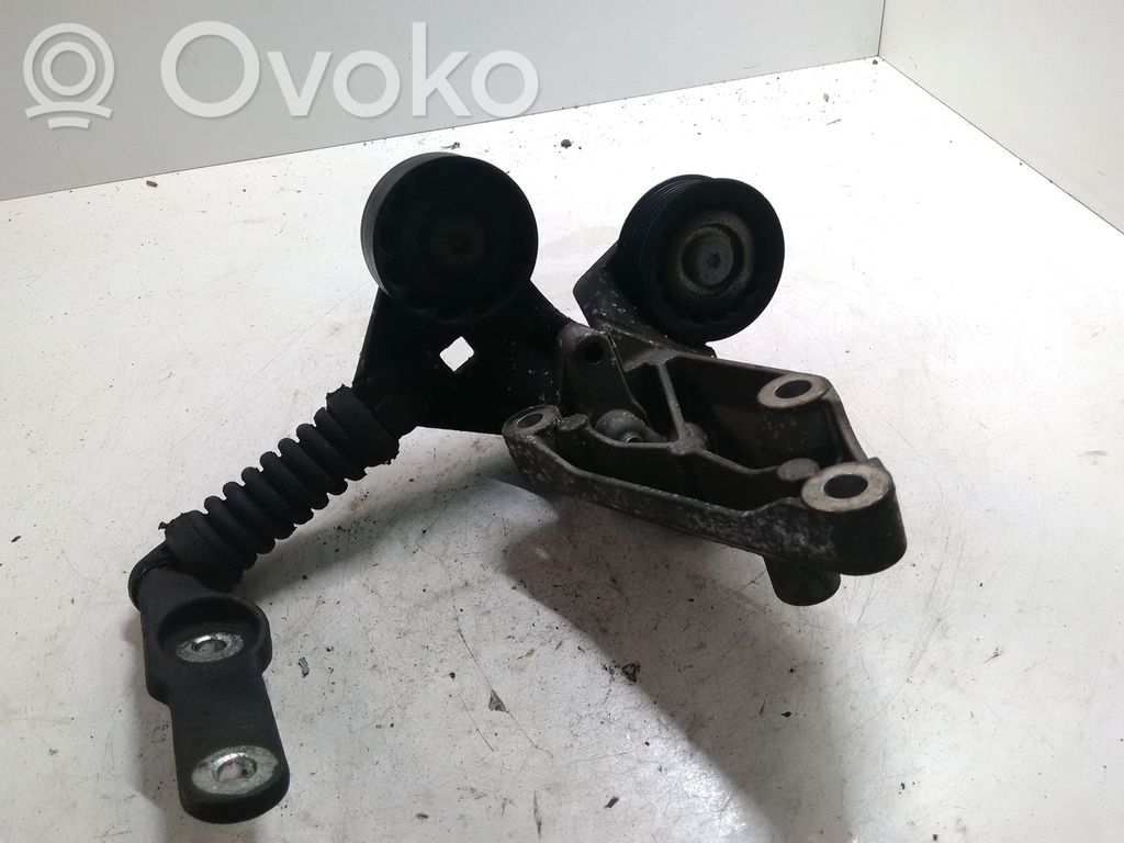 Ford Mondeo Mk III Diržo įtempėjas 