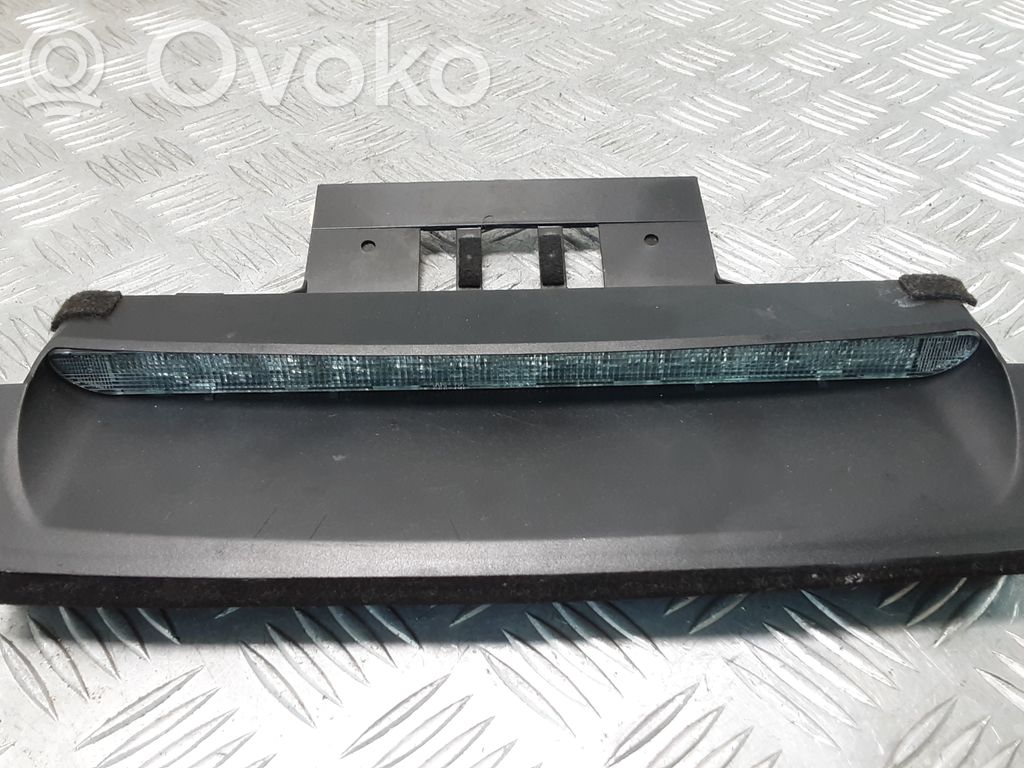 Volvo S80 Third/center stoplight 