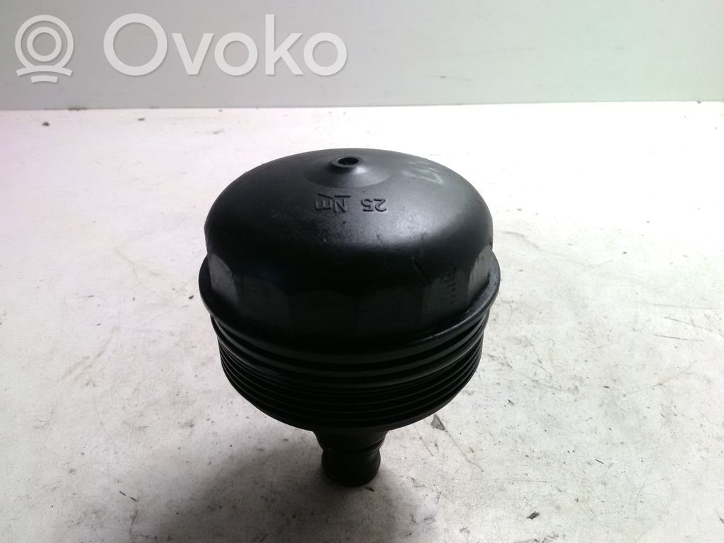 BMW 3 E46 Oil filter cover 